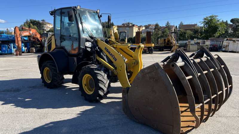 OmecoHub - KOMATSU WA100M-7